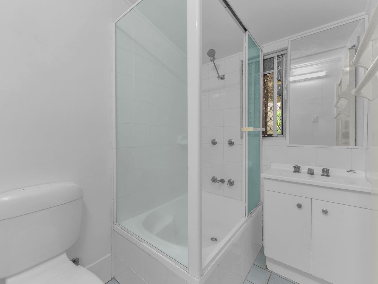 70 Chelmer Street East, Chelmer QLD 4068, Chelmer - Thumbnail 5