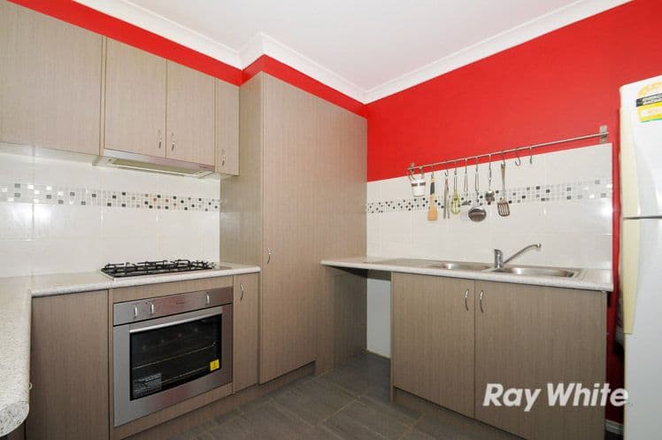 22 Maureen Close, CRANBOURNE WEST VIC 3977, Cranbourne West - Thumbnail 3