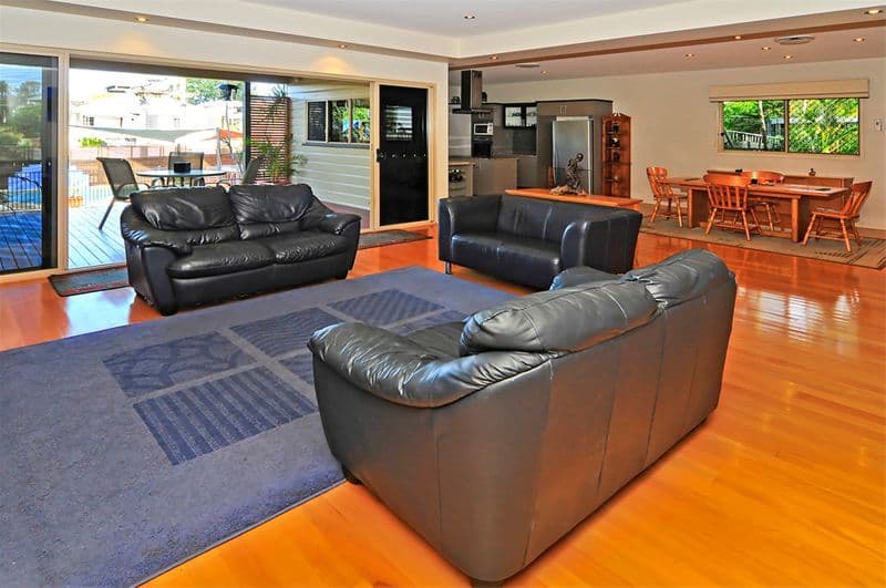 73 Allardyce Street, GRACEVILLE QLD 4075, Graceville - Thumbnail 3