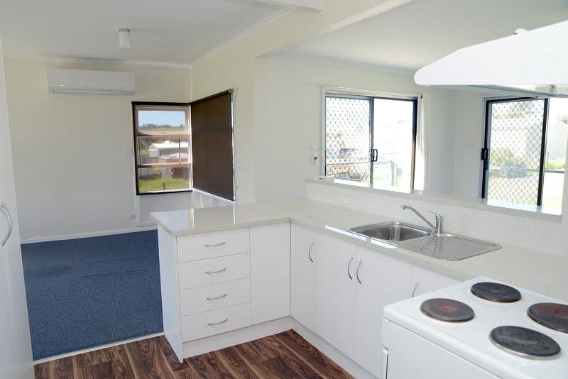 51 Kirby Street, Casterton VIC 3311, Casterton - Thumbnail 5
