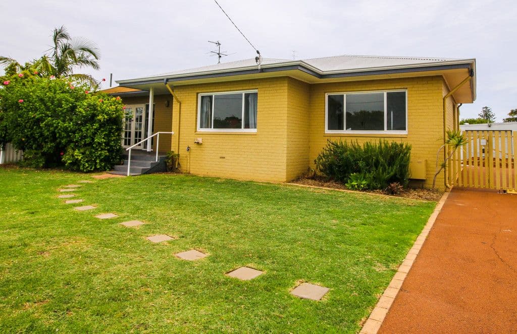 20 Albert Road, Bunbury WA 6230, Bunbury - Image 1