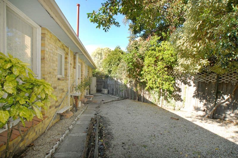 4 Loma Street, NOBLE PARK VIC 3174, Noble Park - Thumbnail 4
