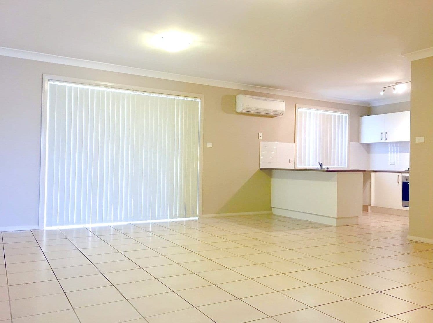 2/5 Trellis Court, East Branxton NSW 2335, East Branxton - Thumbnail 3