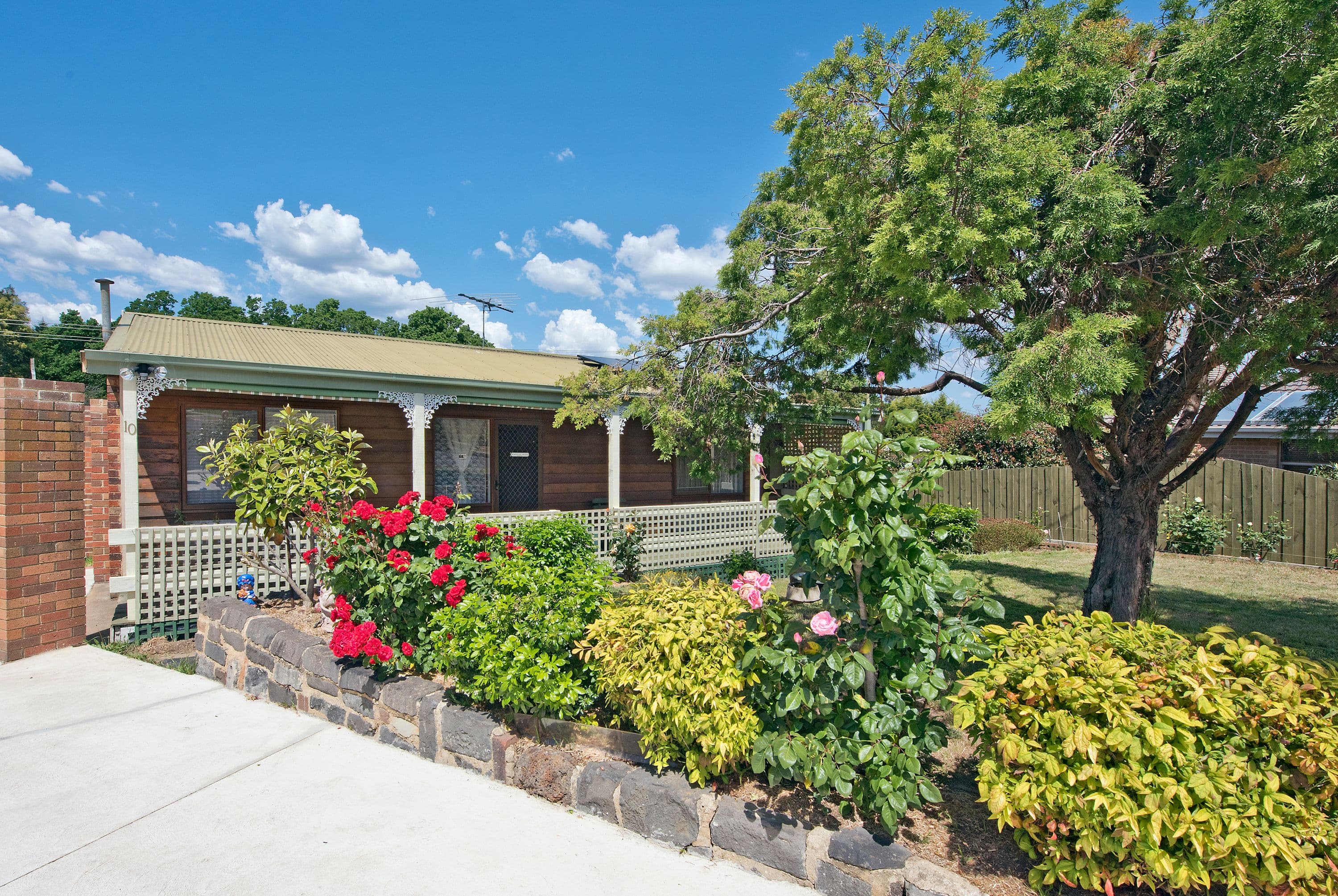10 Danaher Avenue, Wallan VIC 3756, Wallan - Thumbnail 2