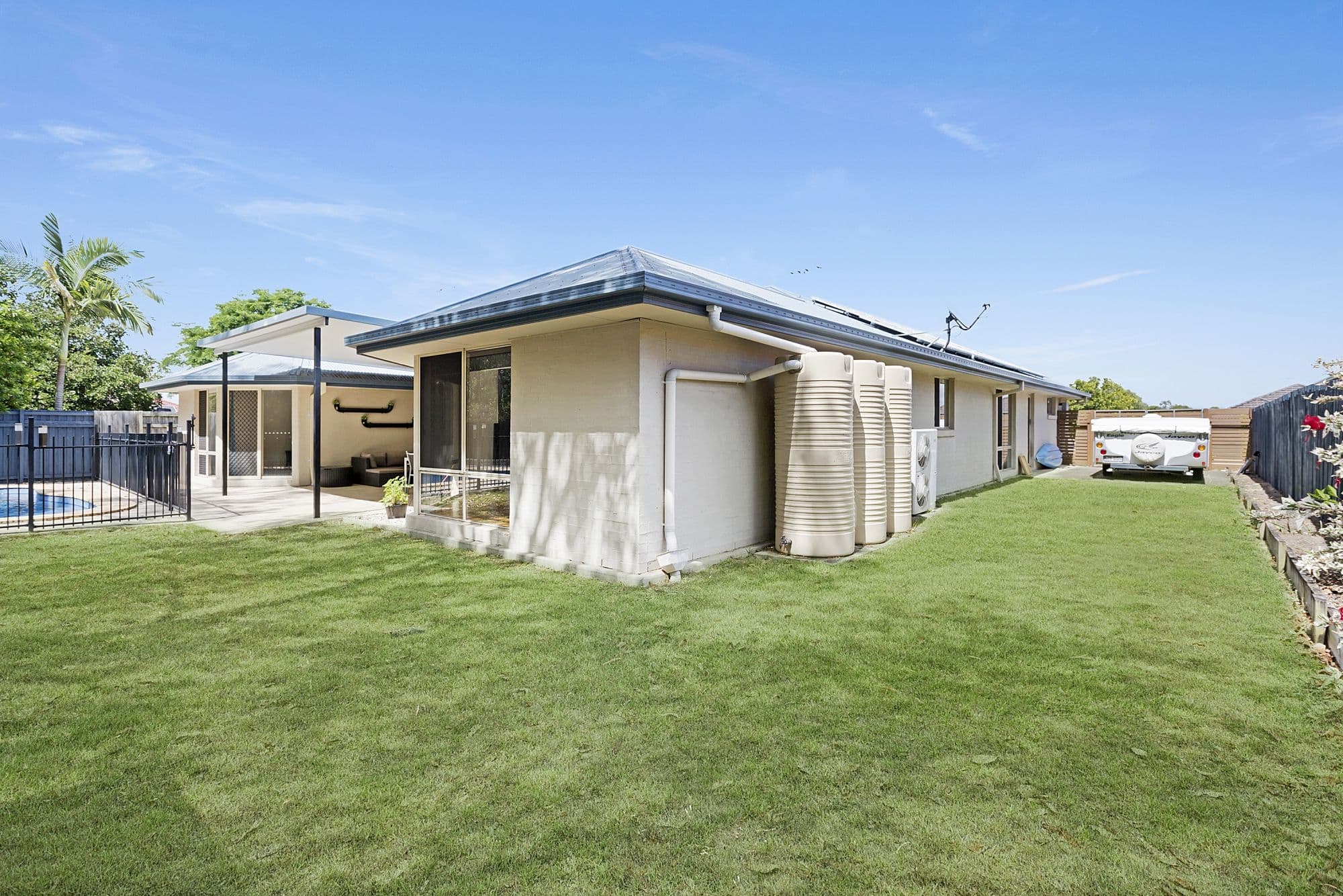 30 Whitfield Crescent, North Lakes QLD 4509, North Lakes - Thumbnail 2