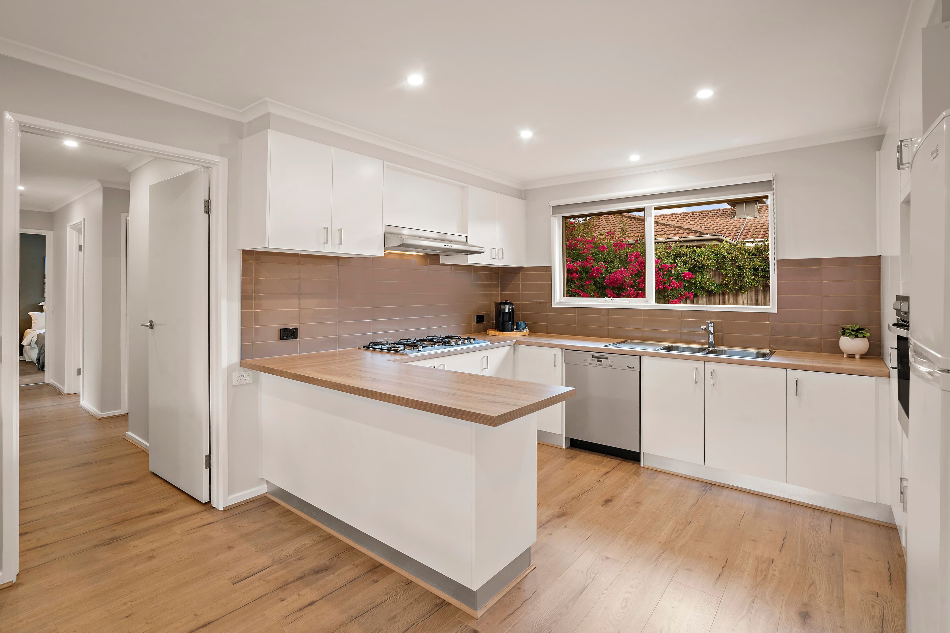 20 Rangeview Drive, Skye VIC 3977, Skye - Thumbnail 3