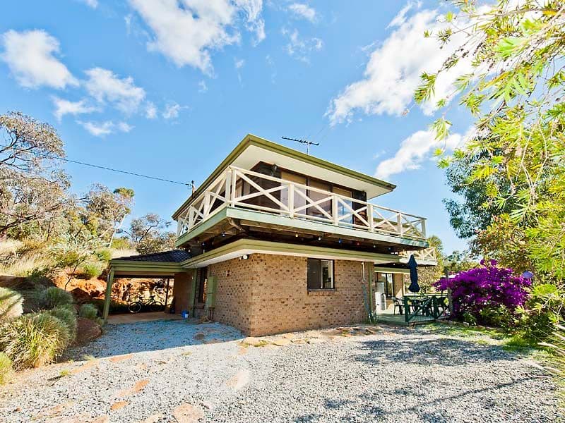 2 Sunset Hill Road, SWAN VIEW WA 6056, Swan View - Thumbnail 2