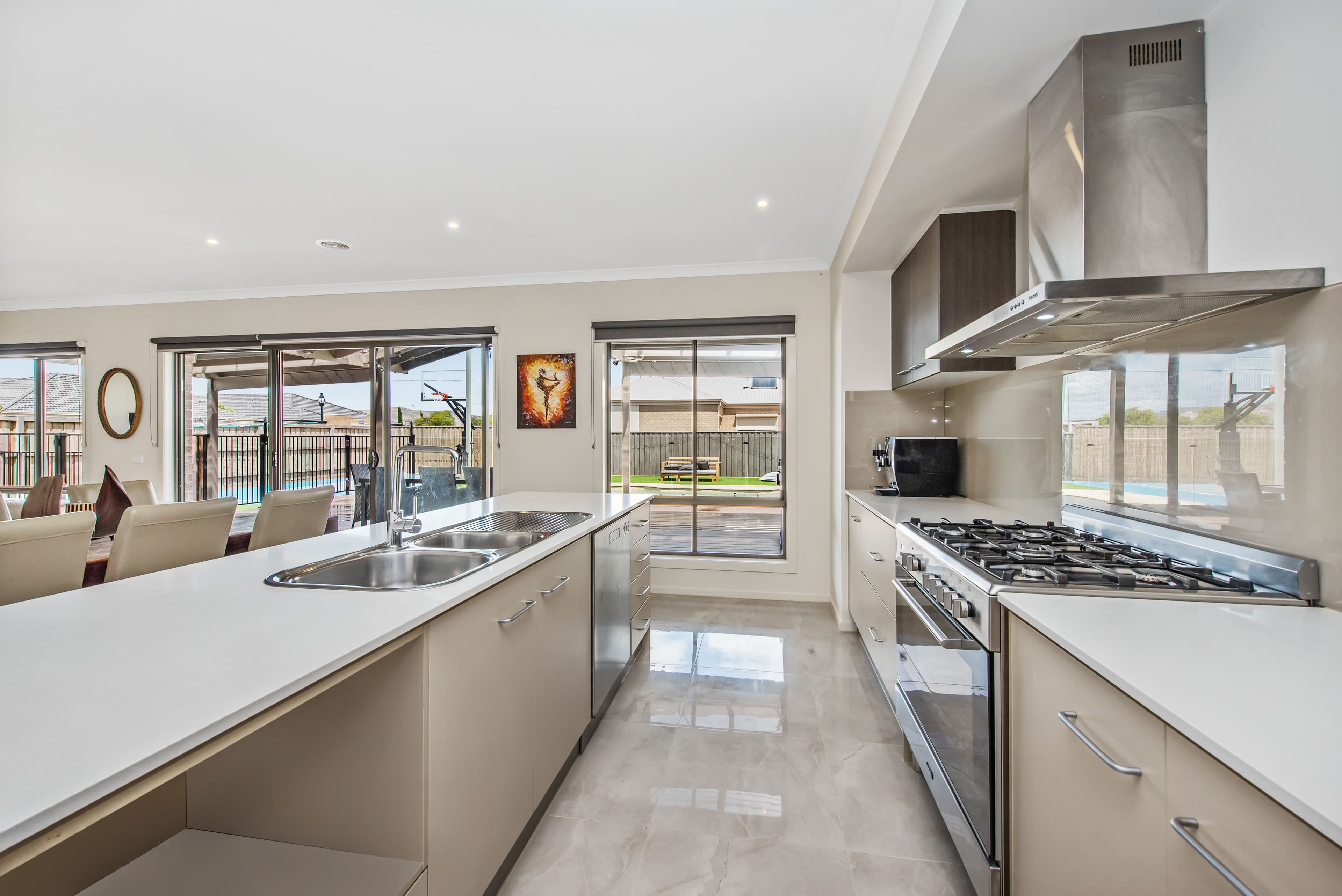 47 Mackellar Street, Pakenham VIC 3810, Pakenham - Thumbnail 3