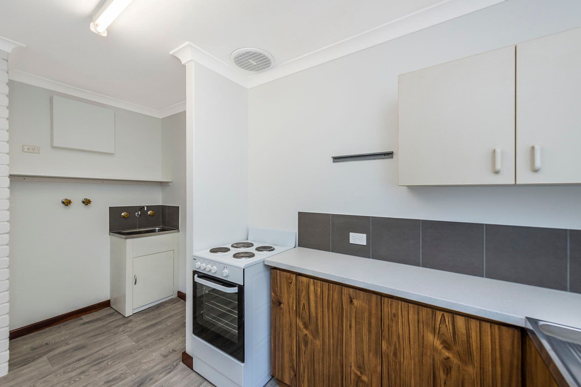 12 Seaforth Road, Shoalwater WA 6169, Shoalwater - Thumbnail 4