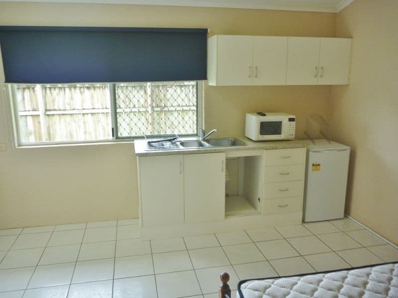 7-27 McLachlan Street, Manunda QLD 4870, Manunda - Thumbnail 4