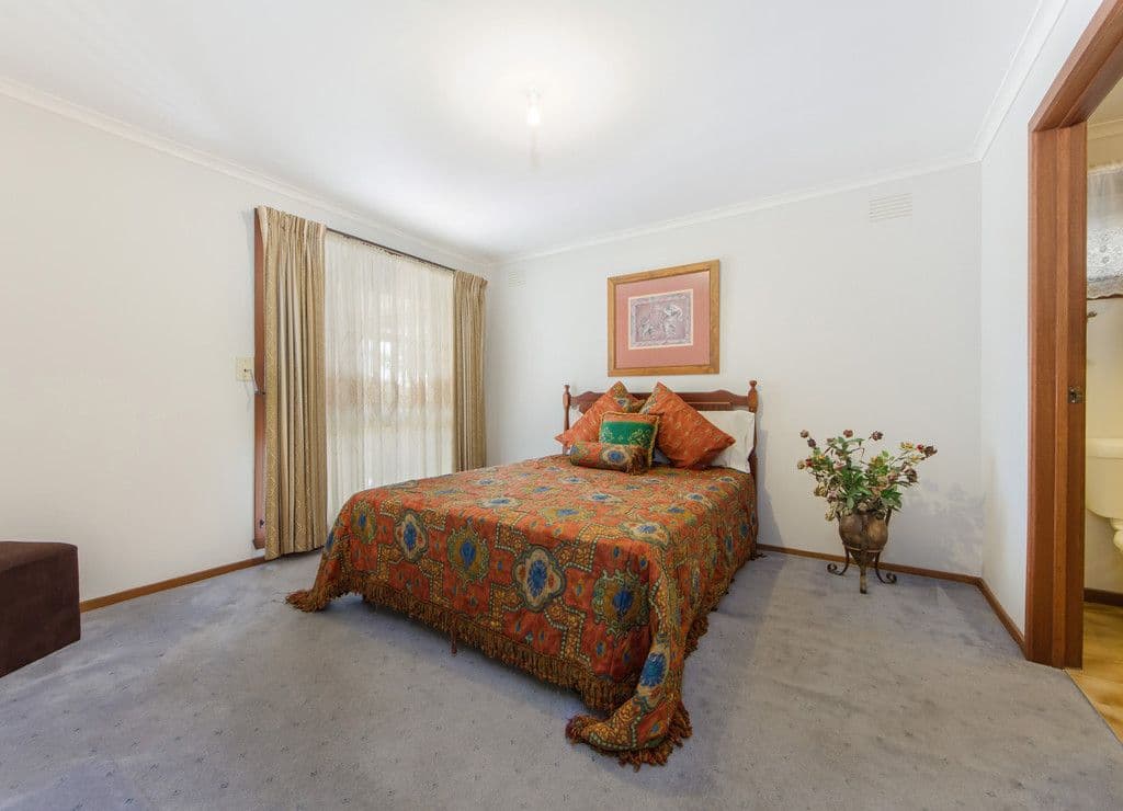 15 Swansea Parade, St Albans VIC 3021, St Albans - Thumbnail 7