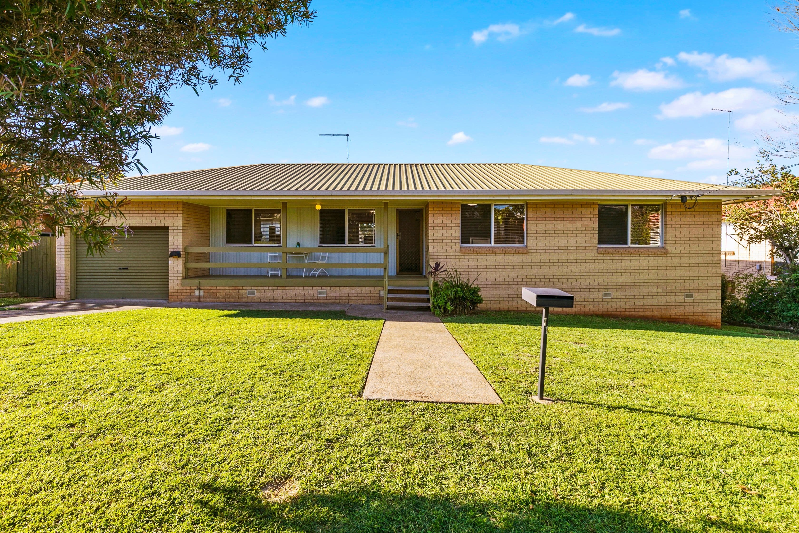 11 Lyrian Street, Manly West QLD 4179, Manly West - Image 1