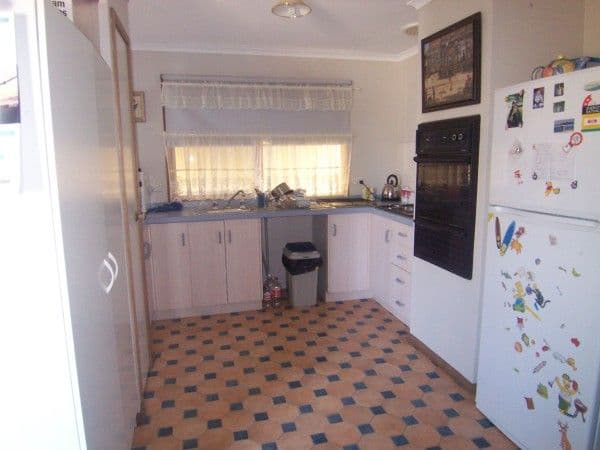 70 Gamble Road, CARRUM DOWNS VIC 3201, Carrum Downs - Thumbnail 4