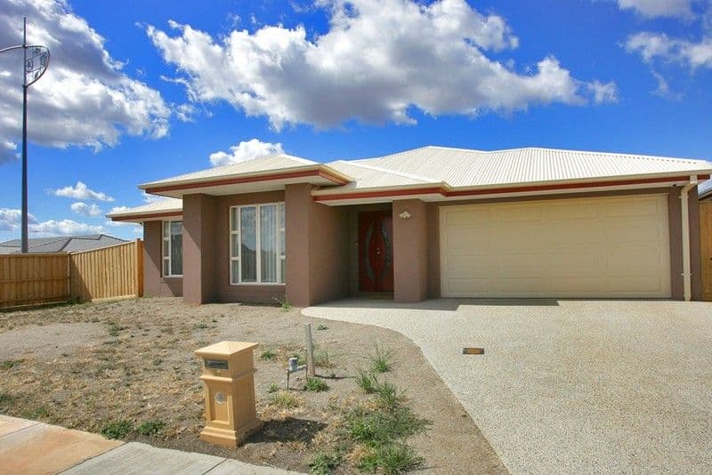 31 Daintree Boulevard, TARNEIT VIC 3029, Tarneit - Image 1