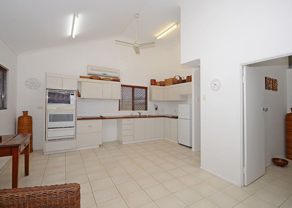 30 Petersen Road, CRAIGNISH QLD 4655, Craignish - Thumbnail 6