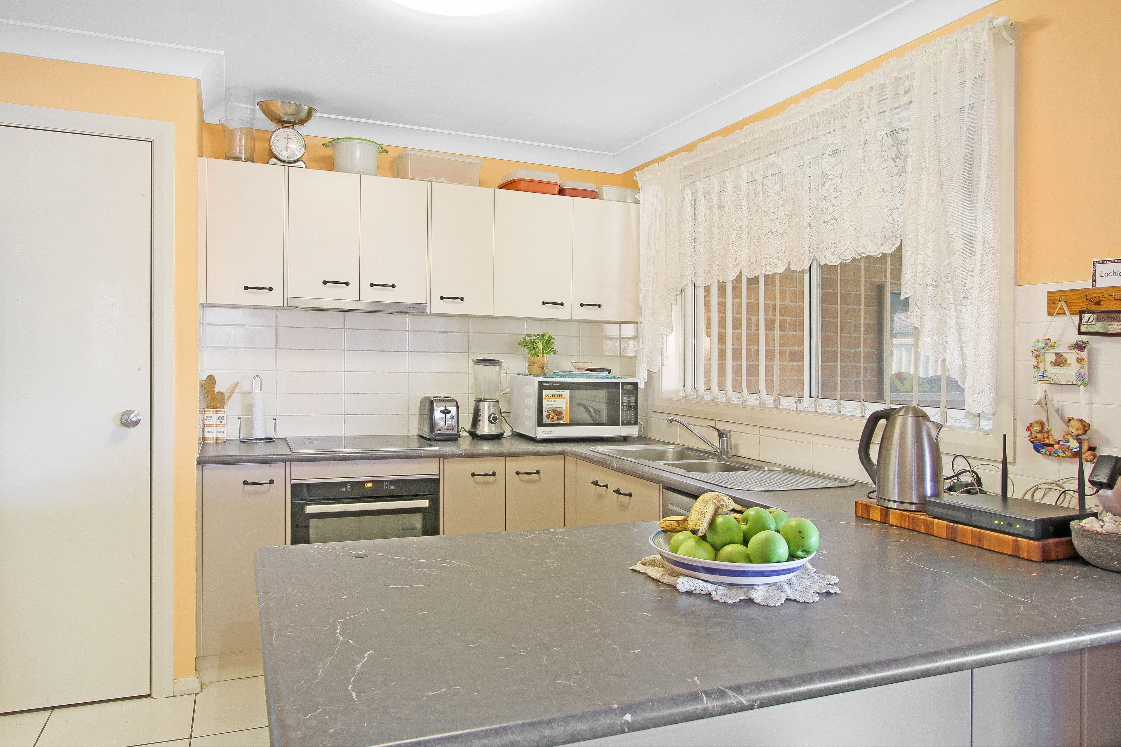 21 Orley Drive, Tamworth NSW 2340, Tamworth - Thumbnail 3
