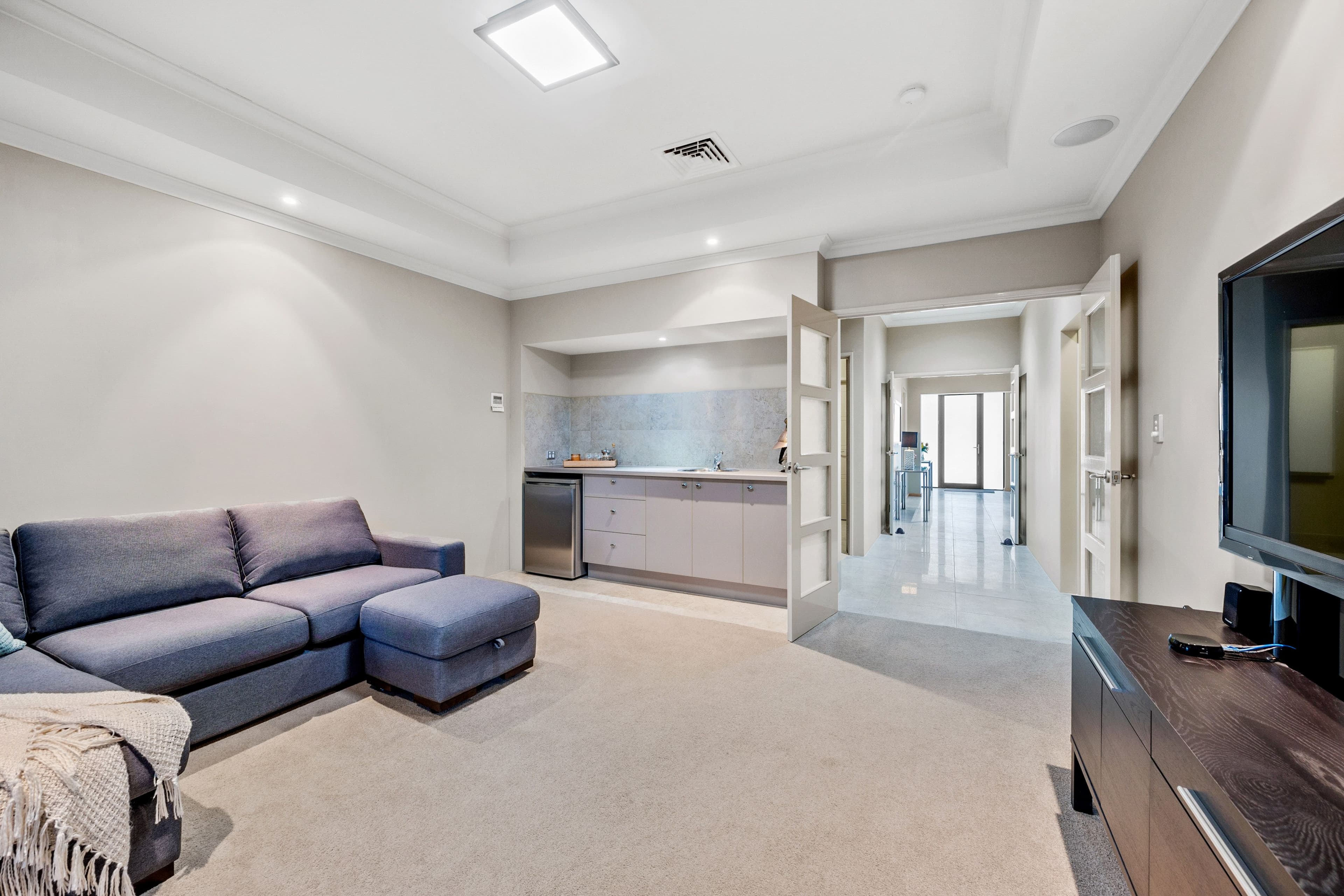 13 Parker Avenue, Sorrento WA 6020, Sorrento - Thumbnail 6