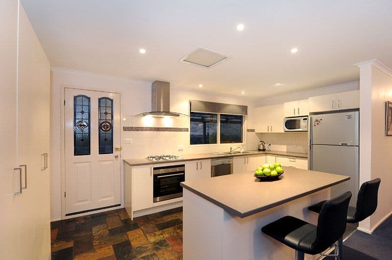 19 Deans Road, UPWEY VIC 3158, Upwey - Thumbnail 3