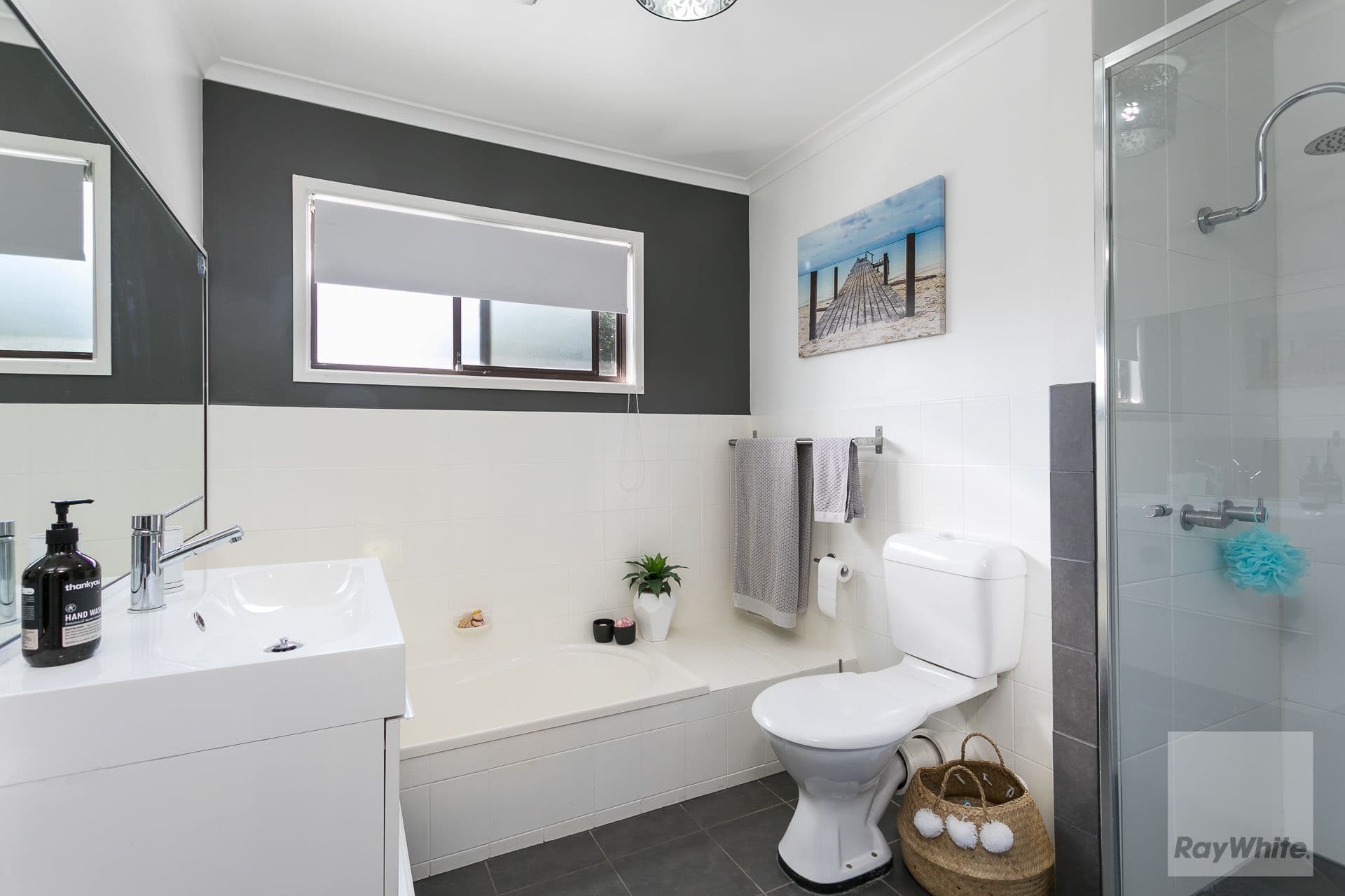 8 Manglo Street, Shailer Park QLD 4128, Shailer Park - Thumbnail 4