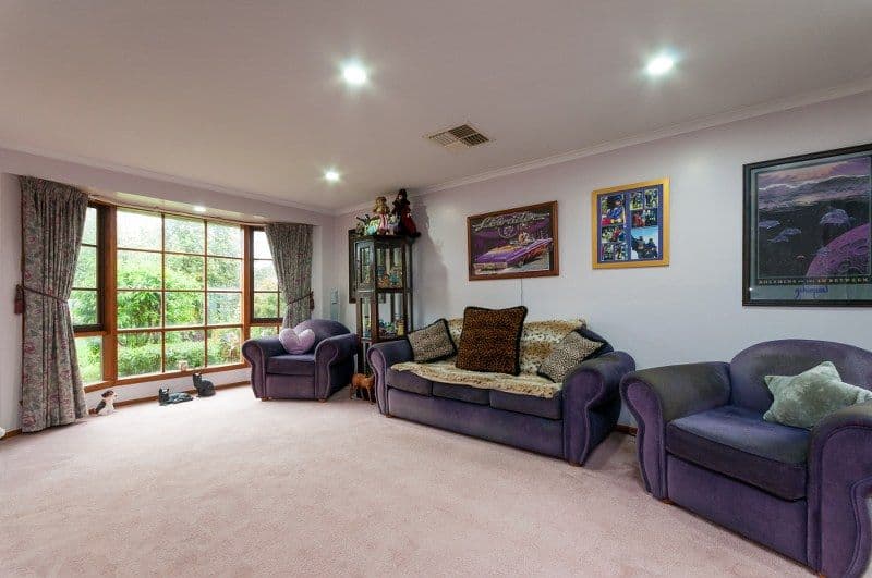 24 Axminster Drive, CRAIGIEBURN VIC 3064, Craigieburn - Thumbnail 4