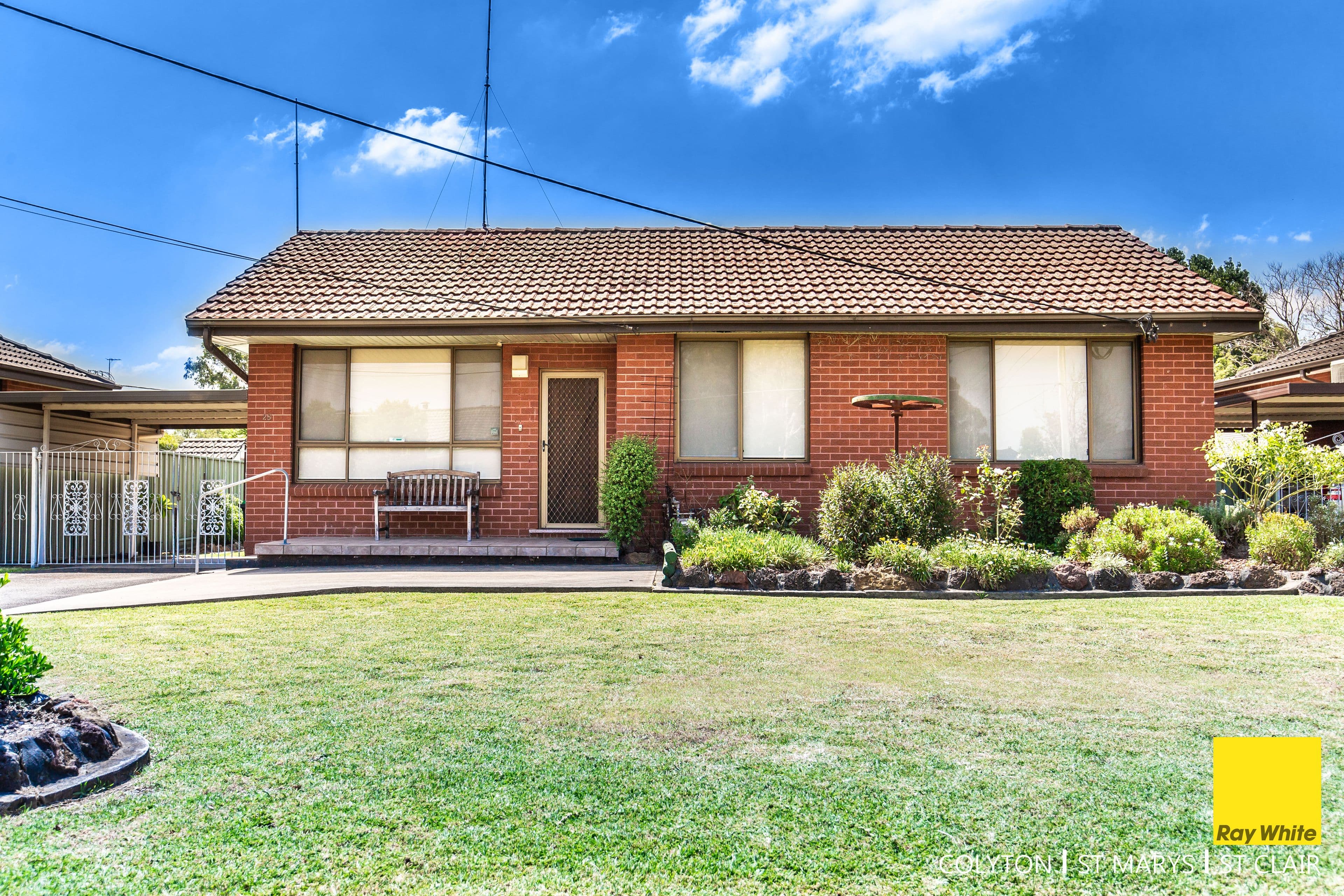 25 Patricia Street, Colyton - Image 1