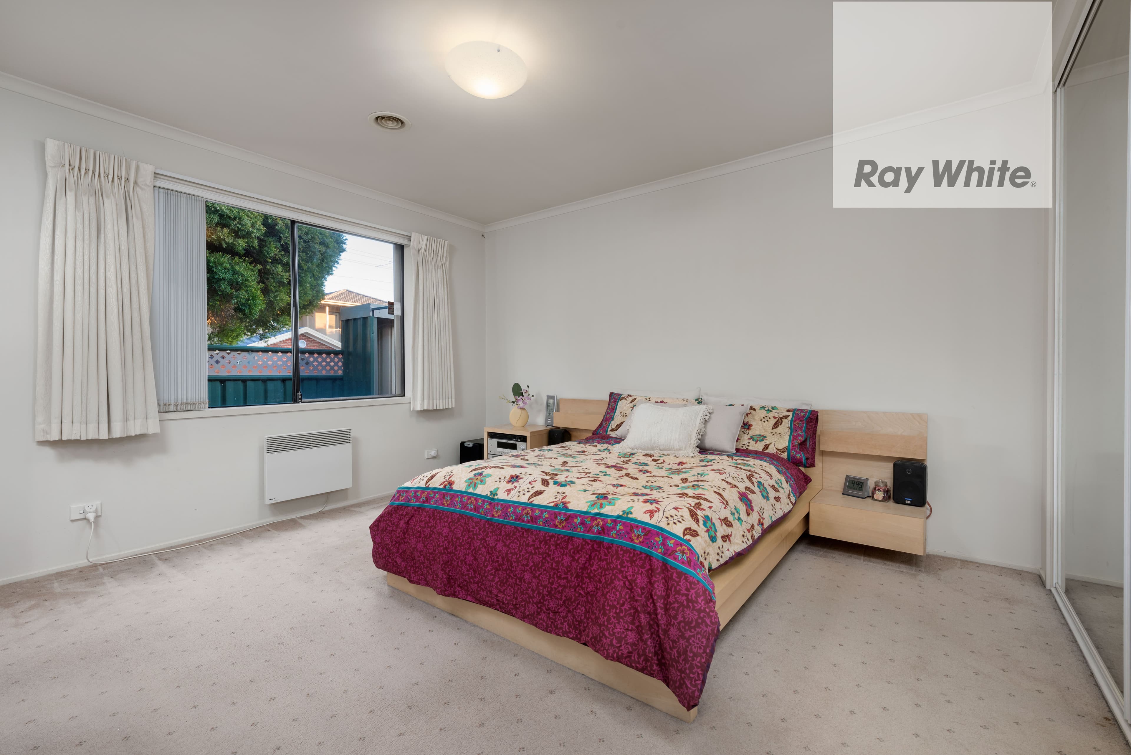 13 Nutwood Street, Reservoir VIC 3073, Reservoir - Thumbnail 7