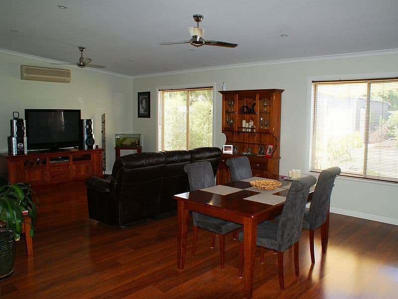 32 William Street, MURRAY BRIDGE SA 5253, Murray Bridge - Thumbnail 2