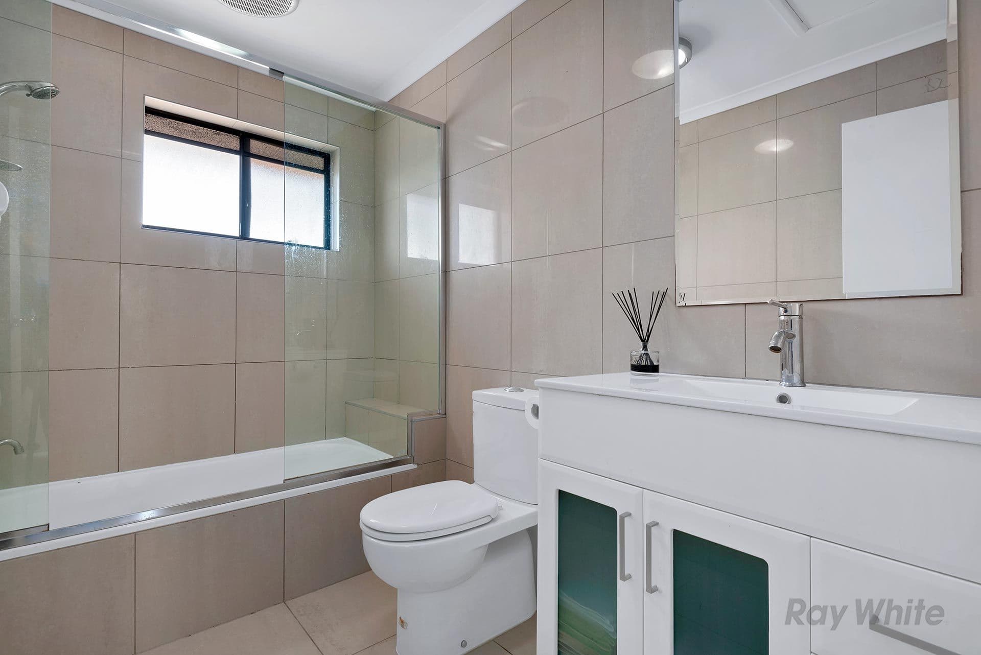 32 Wooraka Street, Rochedale South QLD 4123, Rochedale South - Thumbnail 2