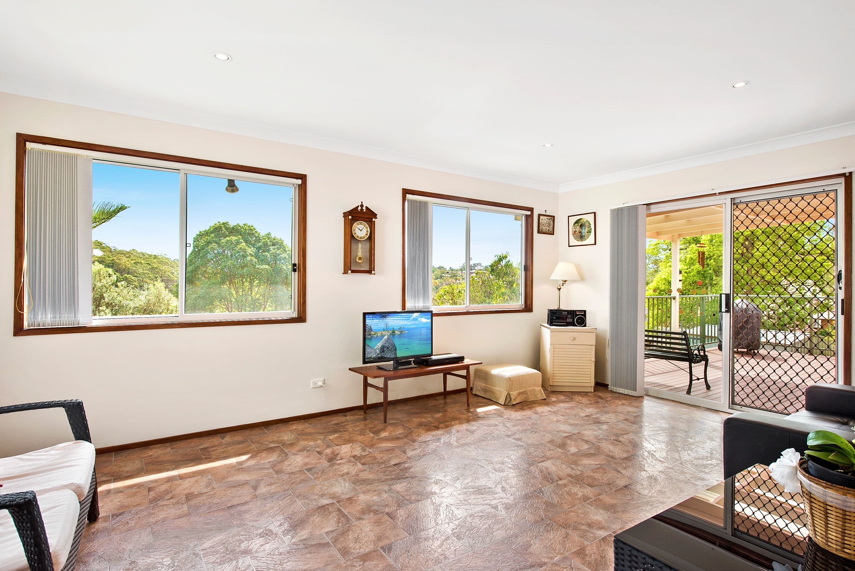 9 Eurelia Road, Sheidow Park - Thumbnail 3