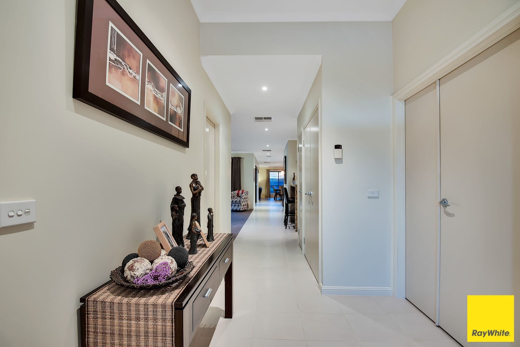 30 Hibiscus Crescent, Point Cook VIC 3030, Point Cook - Thumbnail 3