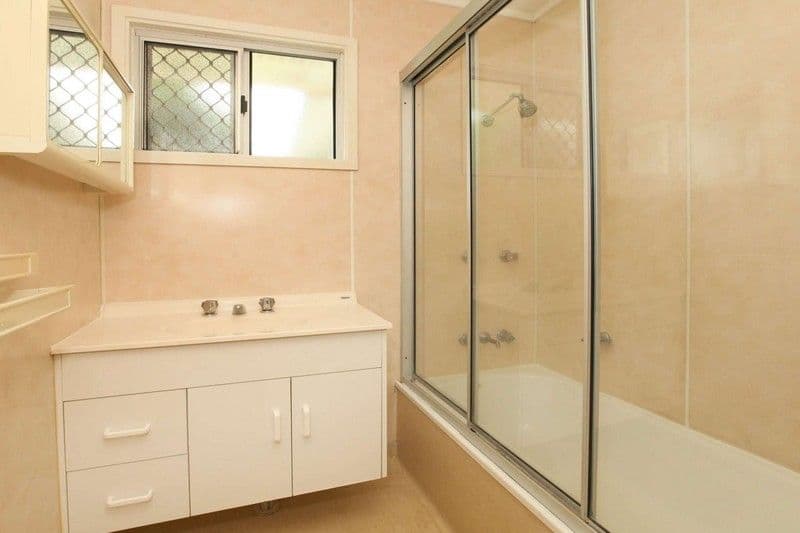 37 Blaxland Crescent, VINCENT QLD 4814, Vincent - Thumbnail 6