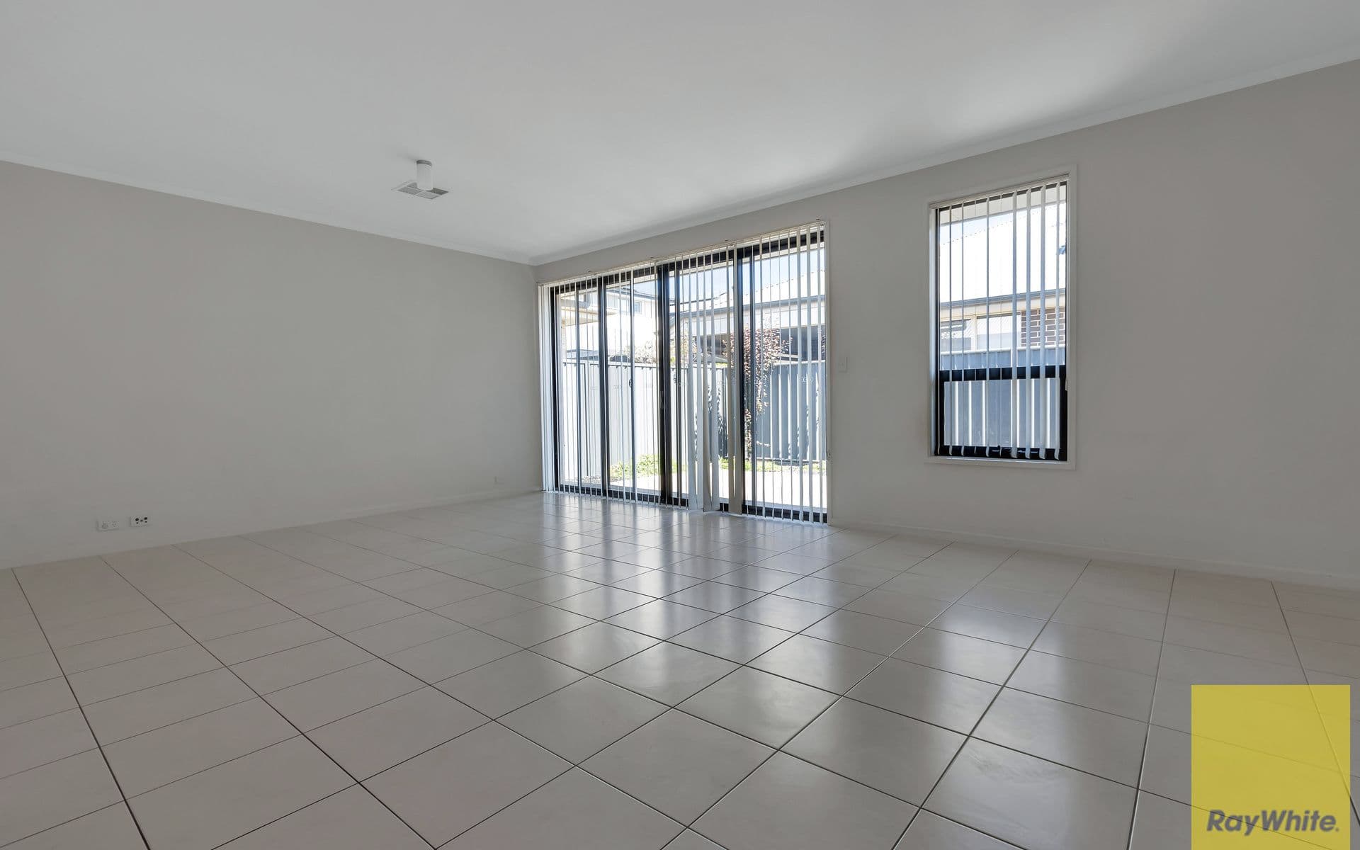 37 Tulloch Drive, St Clair SA 5011, St Clair - Thumbnail 6