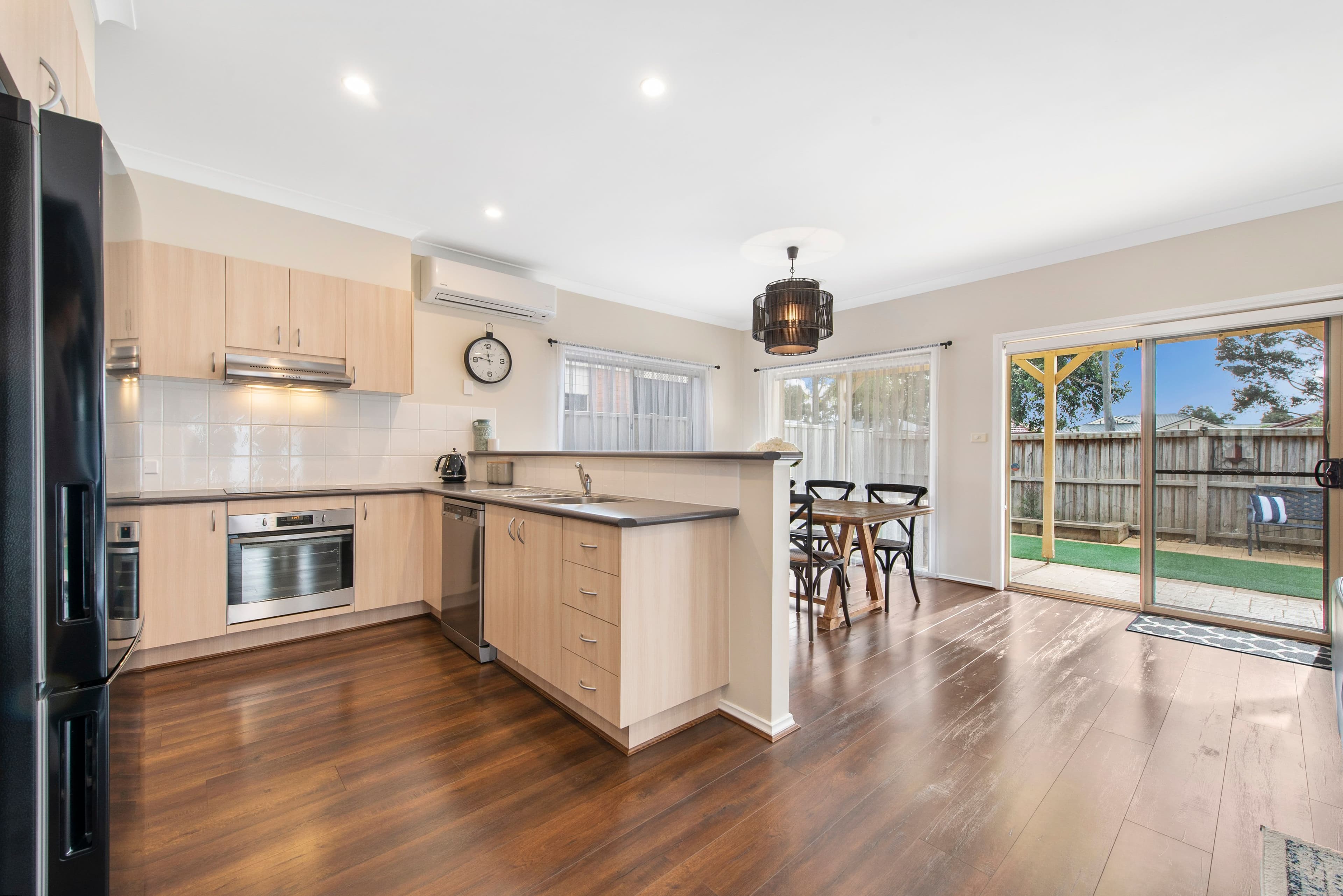 26 Tamborine Way, Caroline Springs VIC 3023, Caroline Springs - Thumbnail 4