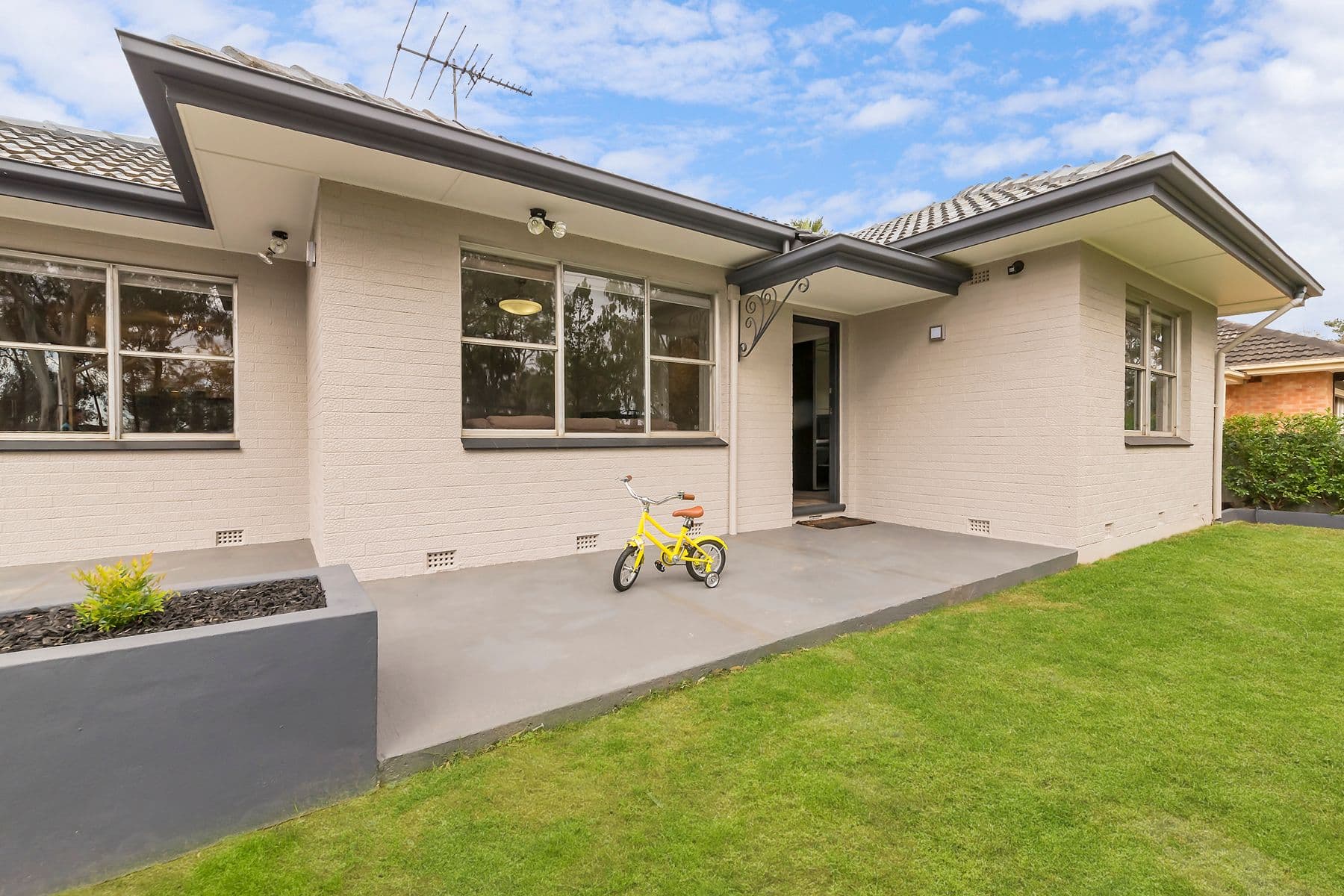 11 Fifteenth Street, Gawler South SA 5118, Gawler South - Thumbnail 2