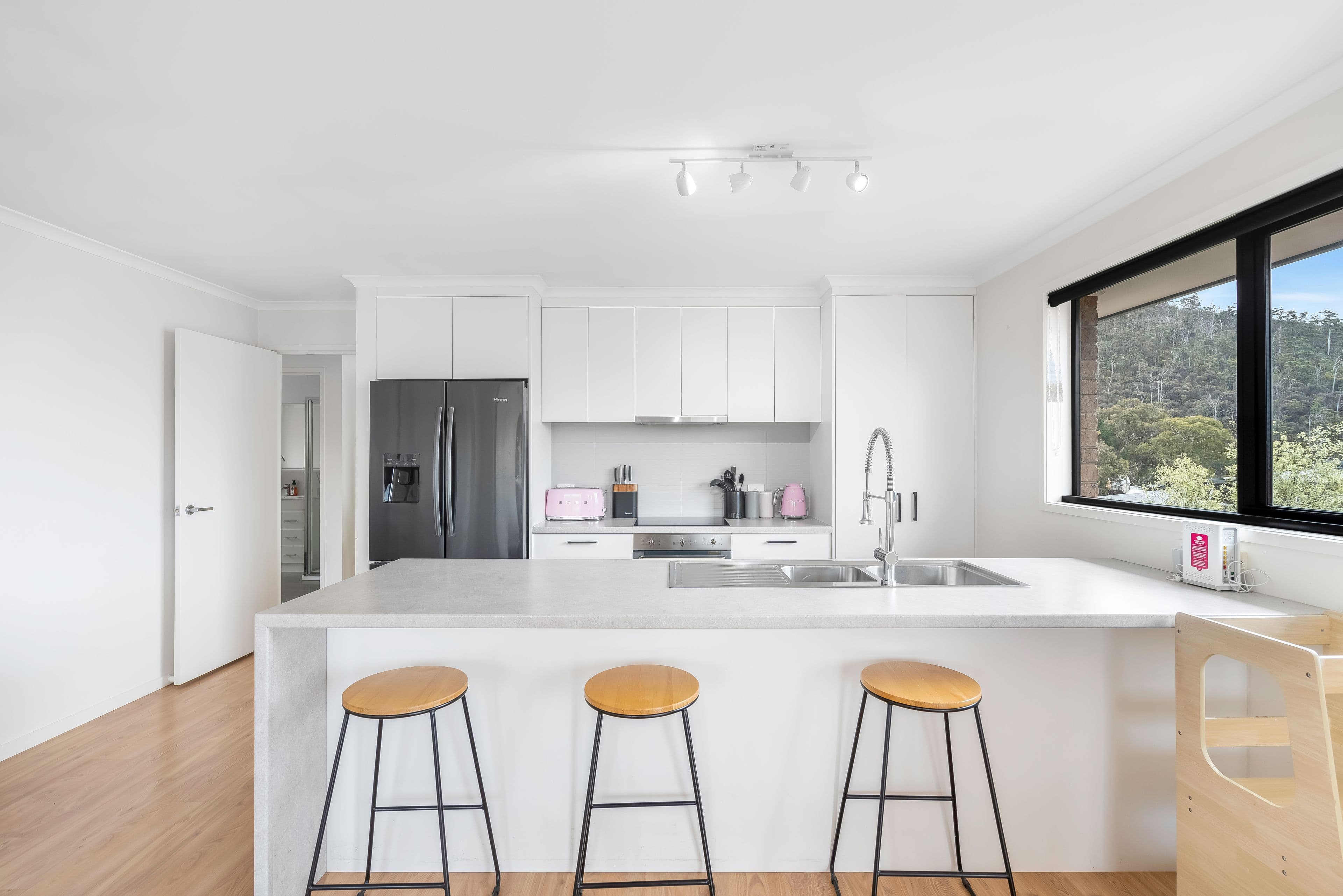 27 Wallcrest Road, Berriedale TAS 7011, Berriedale - Image 1