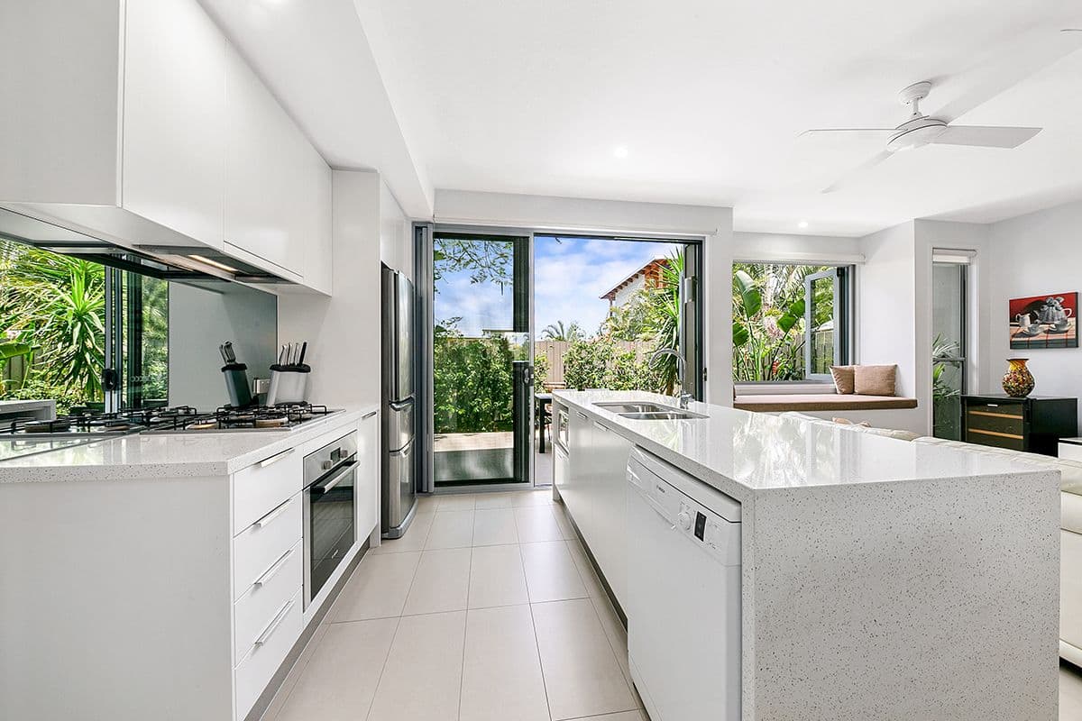 85 Sunbeam Street, Annerley QLD 4103, Annerley - Thumbnail 3
