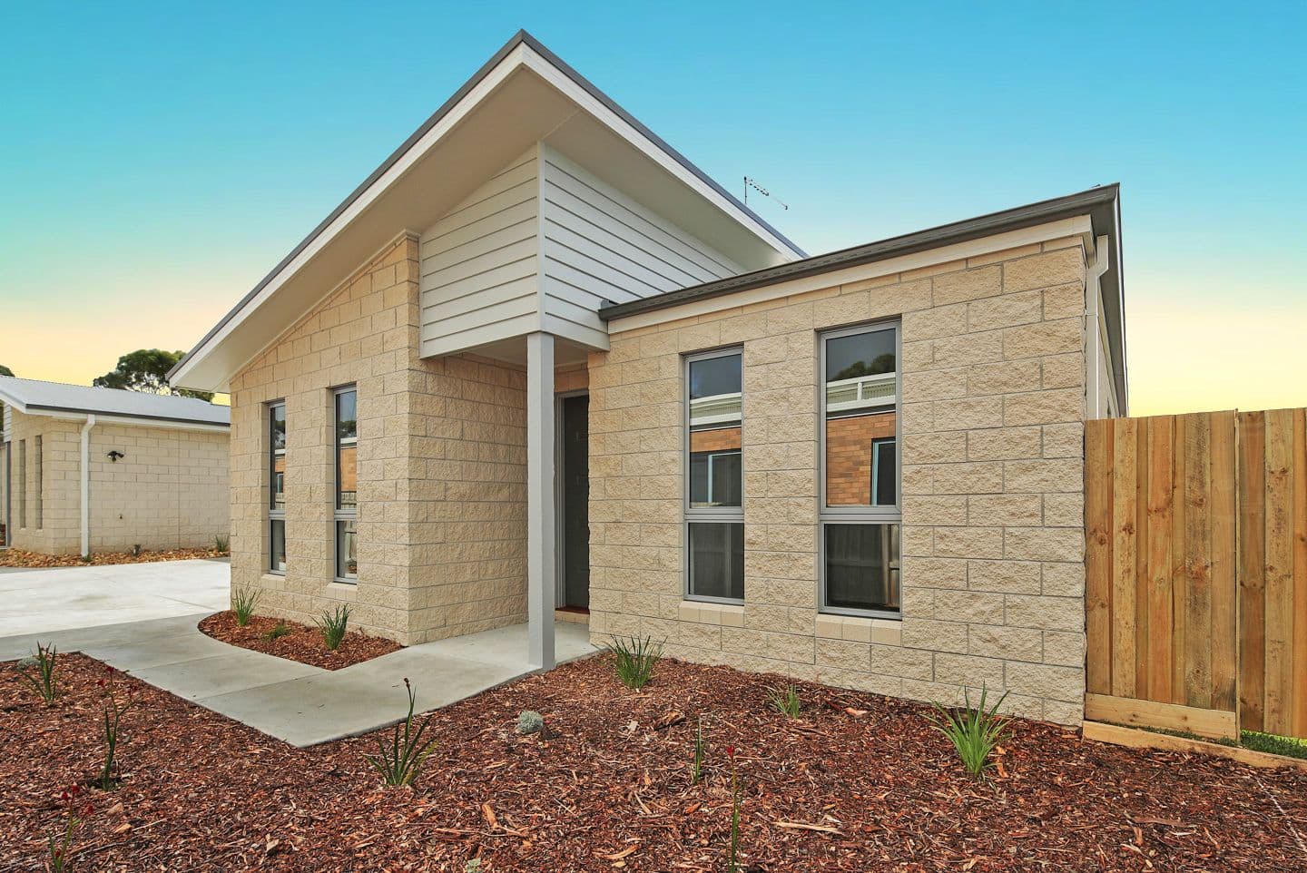 1 Grandview Grove, Cowes VIC 3922, Cowes - Image 1