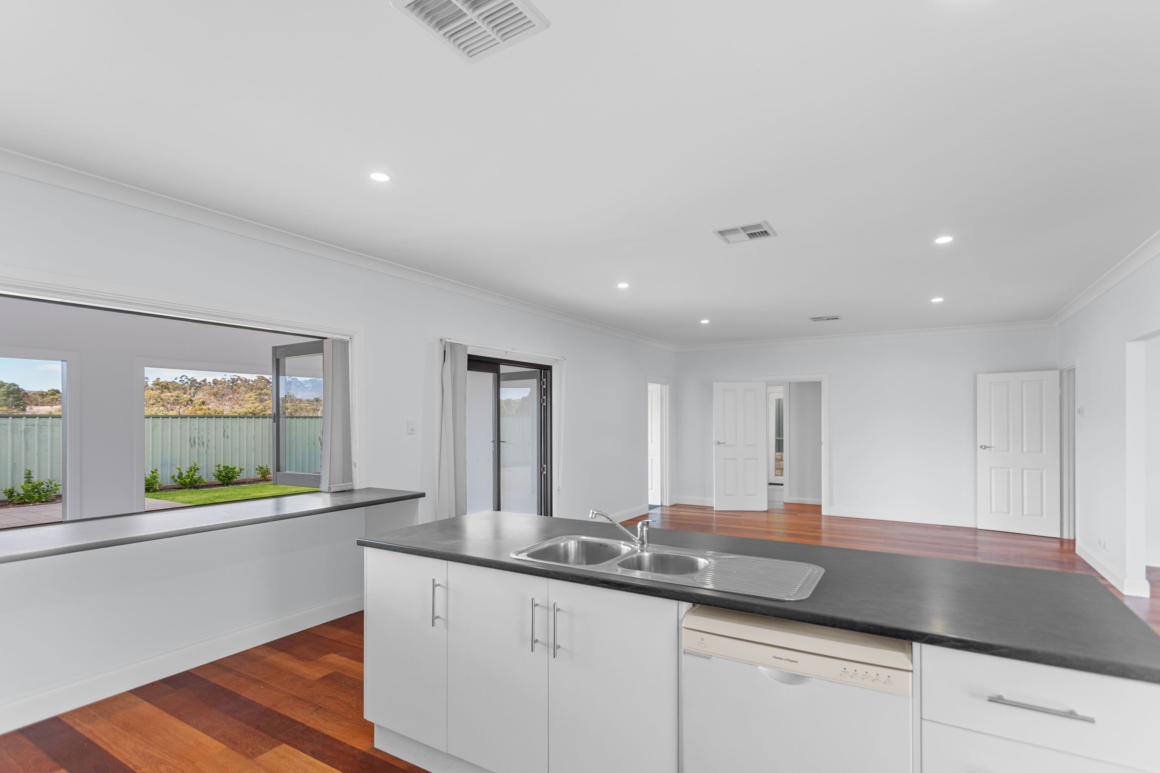 5 Tamblyn Street, Clare SA 5453, Clare - Thumbnail 5