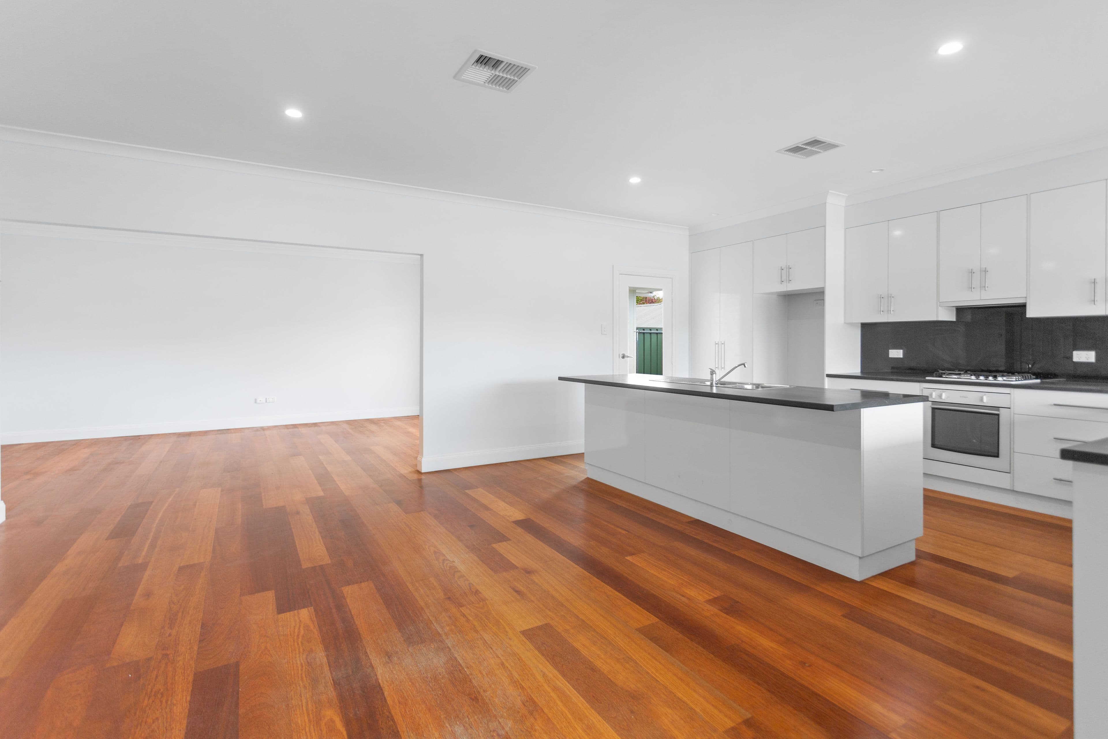 5 Tamblyn Street, Clare SA 5453, Clare - Thumbnail 6