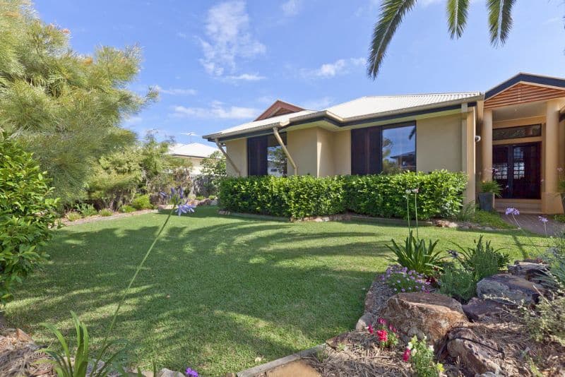 9 Keirnan Street, REDLAND BAY QLD 4165, Redland Bay - Thumbnail 2