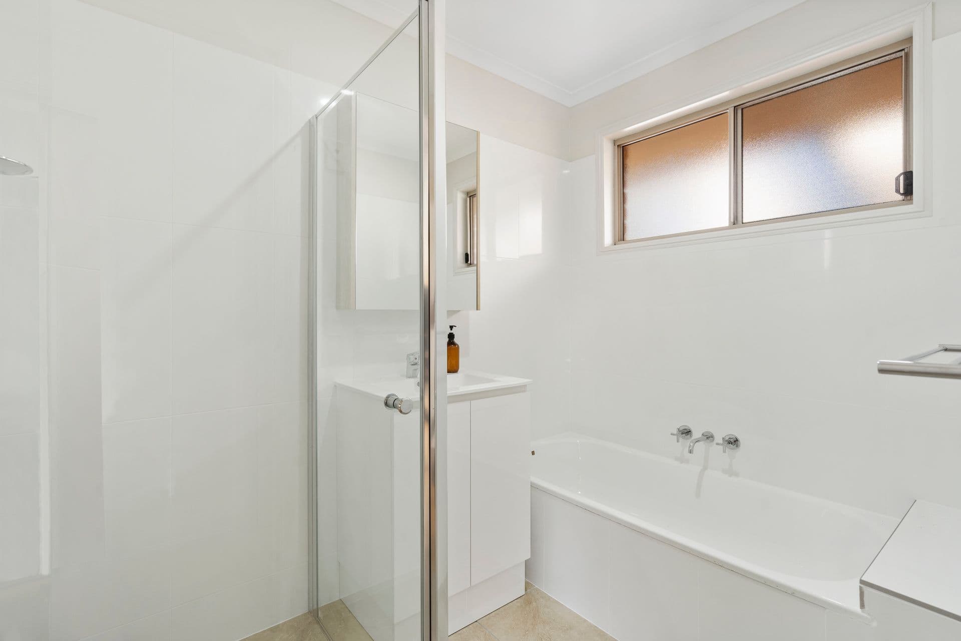 26 Zinnea Street, Elanora QLD 4221, Elanora - Thumbnail 7