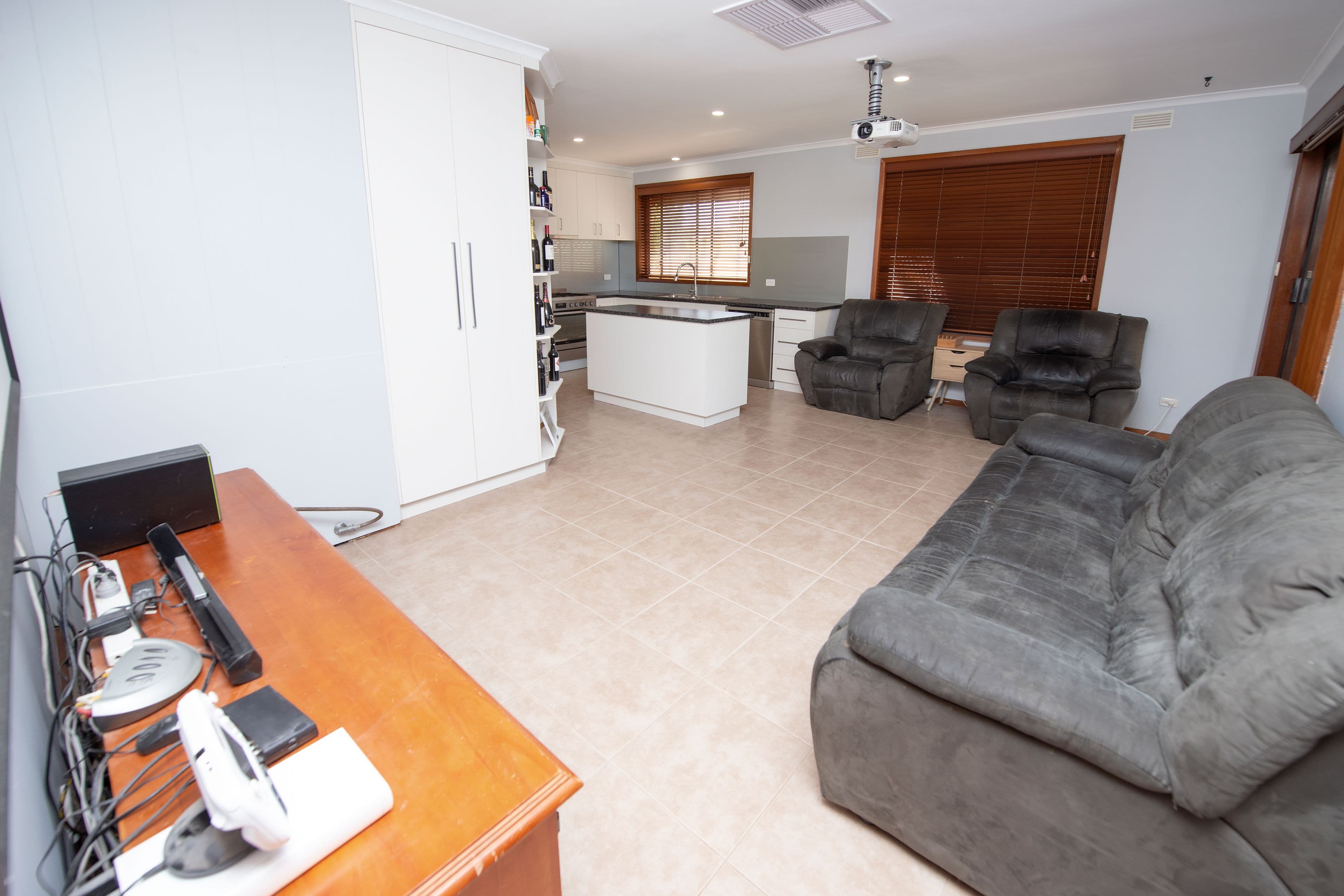 67 Pye Street, Swan Hill VIC 3585, Swan Hill - Thumbnail 3