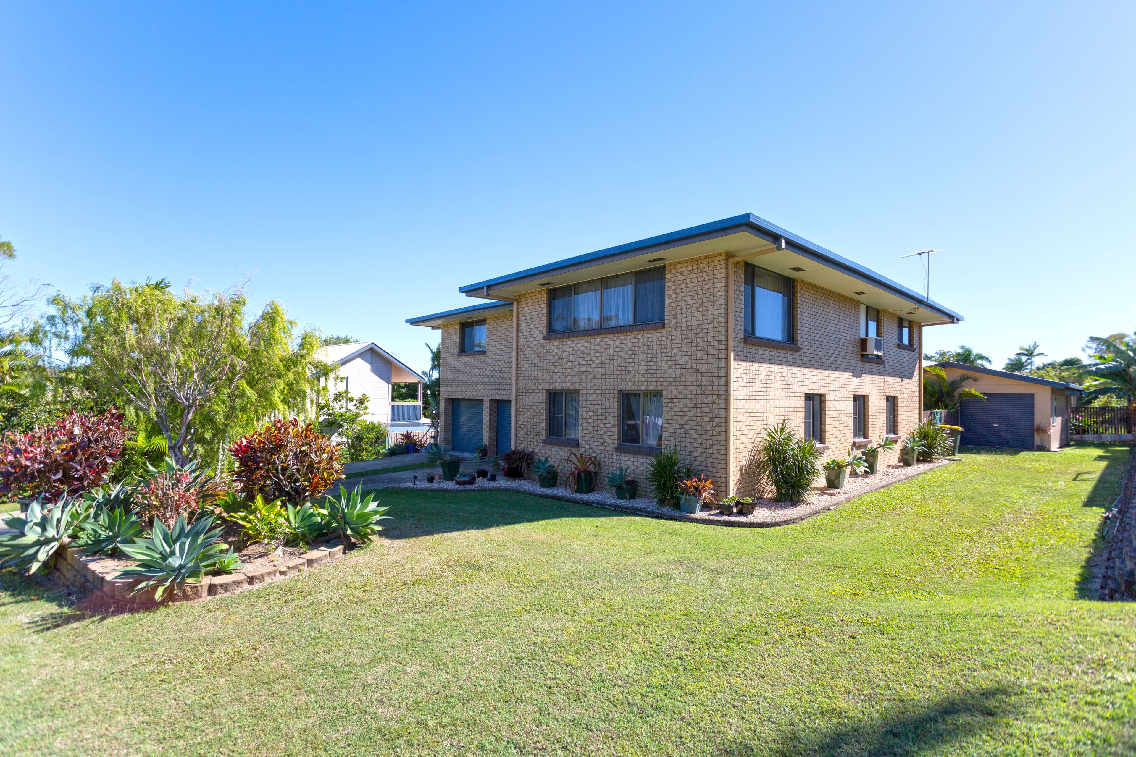 6 Bona Vista Drive, Mount Pleasant QLD 4740, Mount Pleasant - Thumbnail 2