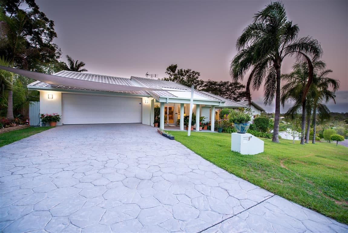9 White City Drive, OXENFORD QLD 4210, Oxenford - Thumbnail 2