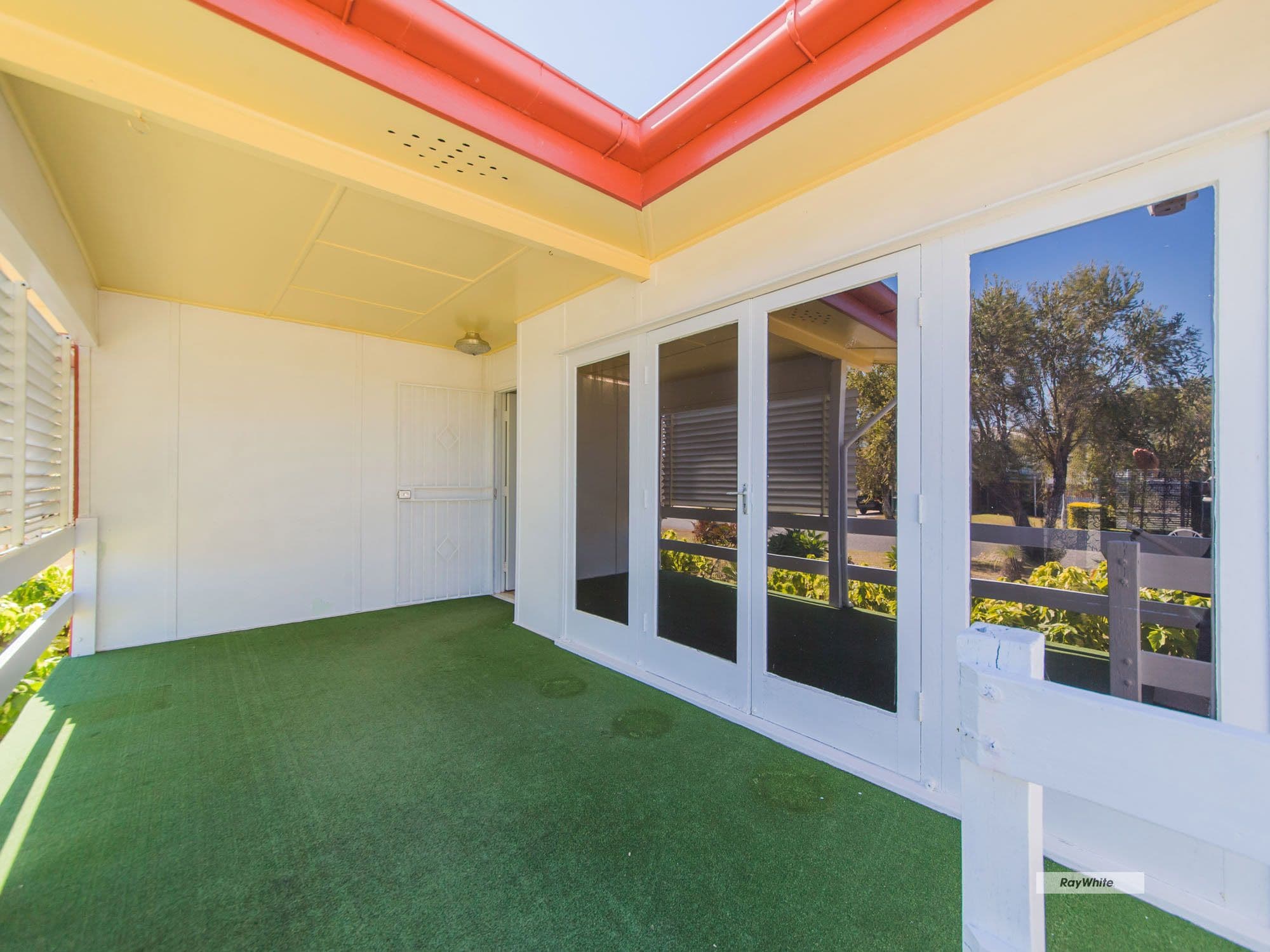 17 Stumm Street, Park Avenue QLD 4701, Park Avenue - Thumbnail 3
