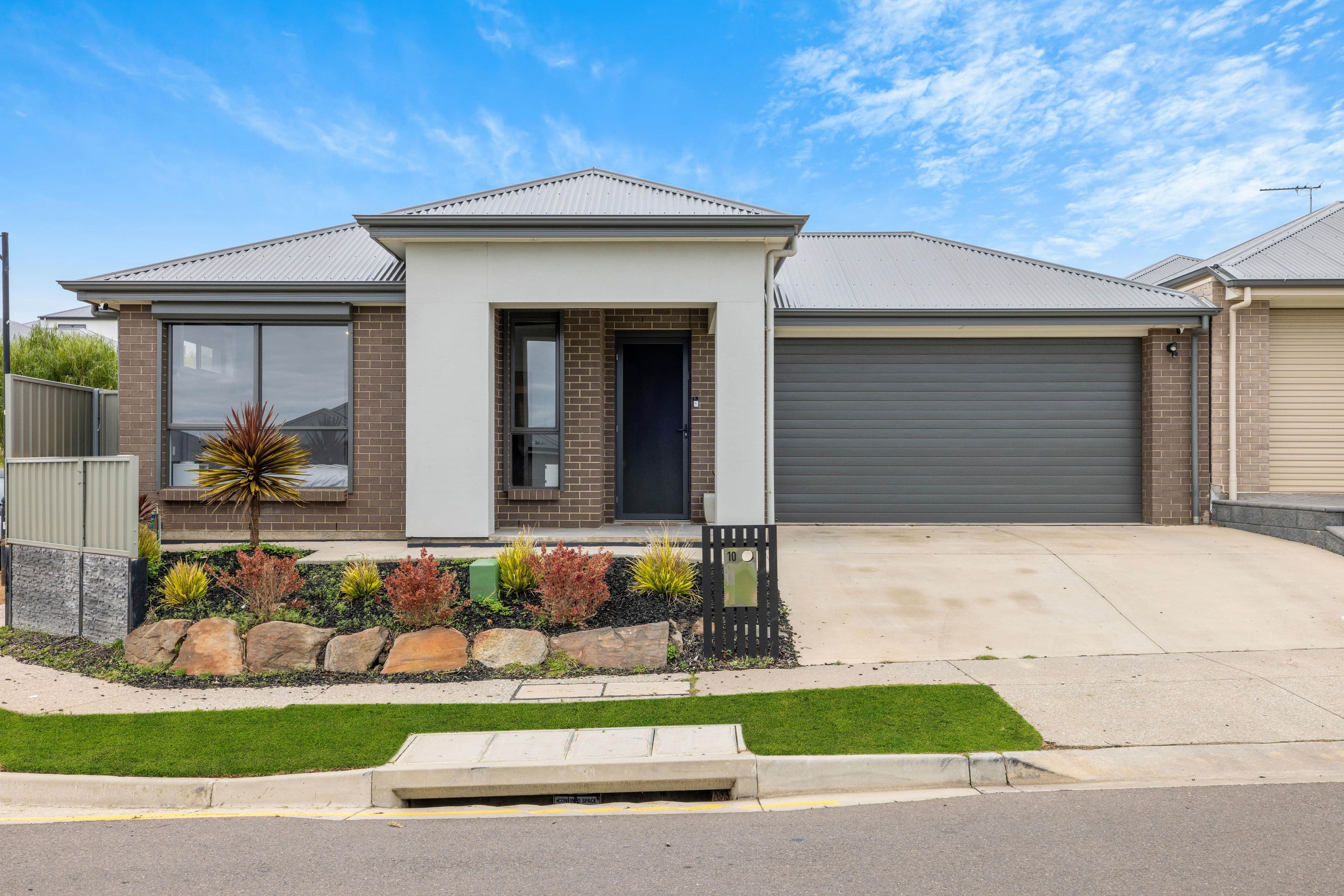 10 Le Hunte Road, Seaford Heights SA 5169, Seaford Heights - Thumbnail 2