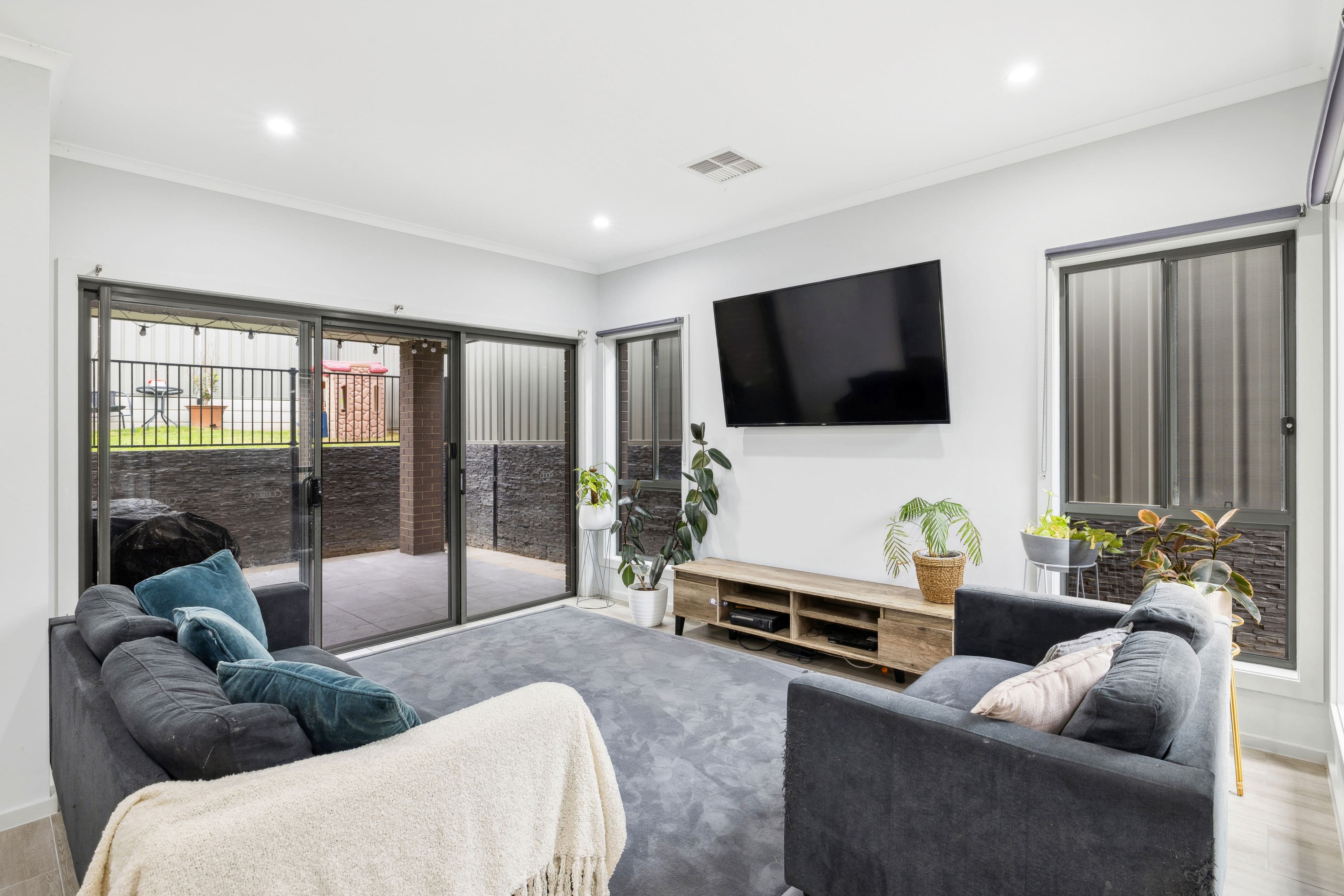 10 Le Hunte Road, Seaford Heights SA 5169, Seaford Heights - Thumbnail 5