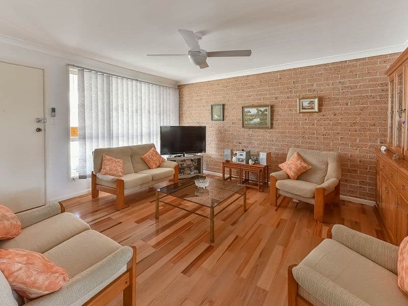 15 Susan Place, Minto - Thumbnail 2