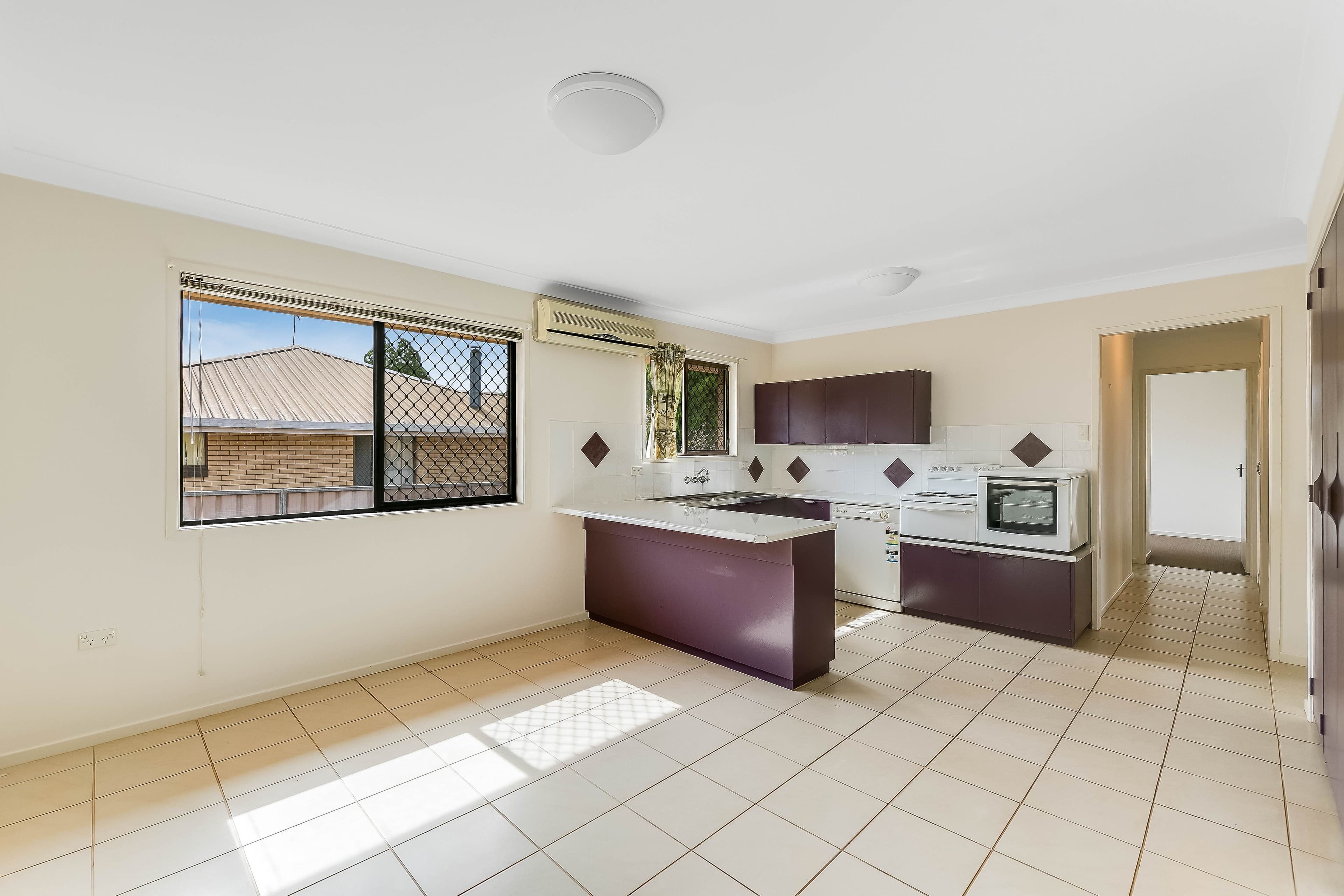 1 Westbrook Street, Newtown QLD 4350, Newtown - Thumbnail 4