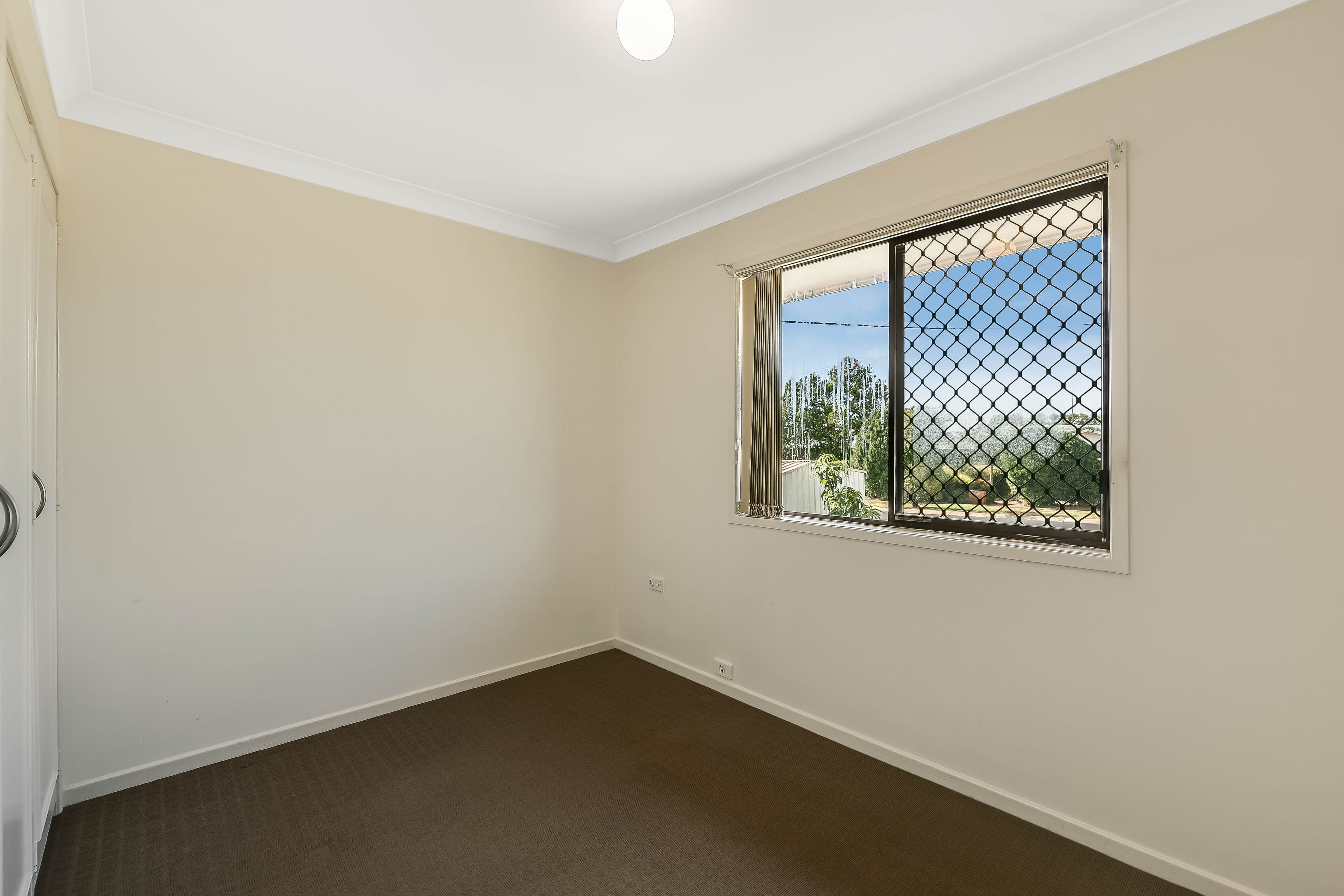 1 Westbrook Street, Newtown QLD 4350, Newtown - Thumbnail 8